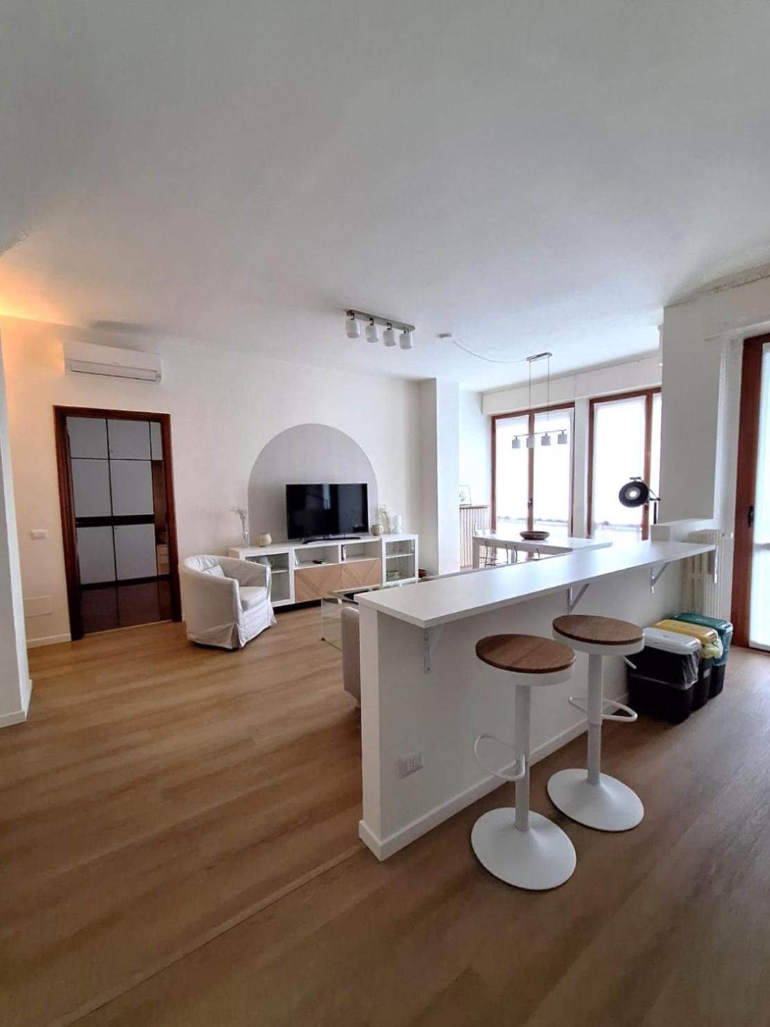Charming Towers Guest House-Apartment Milaan Buitenkant foto